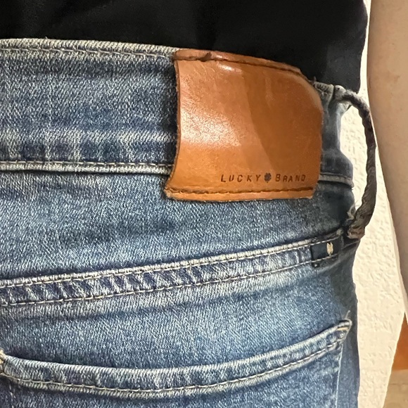 Lucky Brand Distressed Ava Skinny Jeans size 28 - Picture 3 of 10